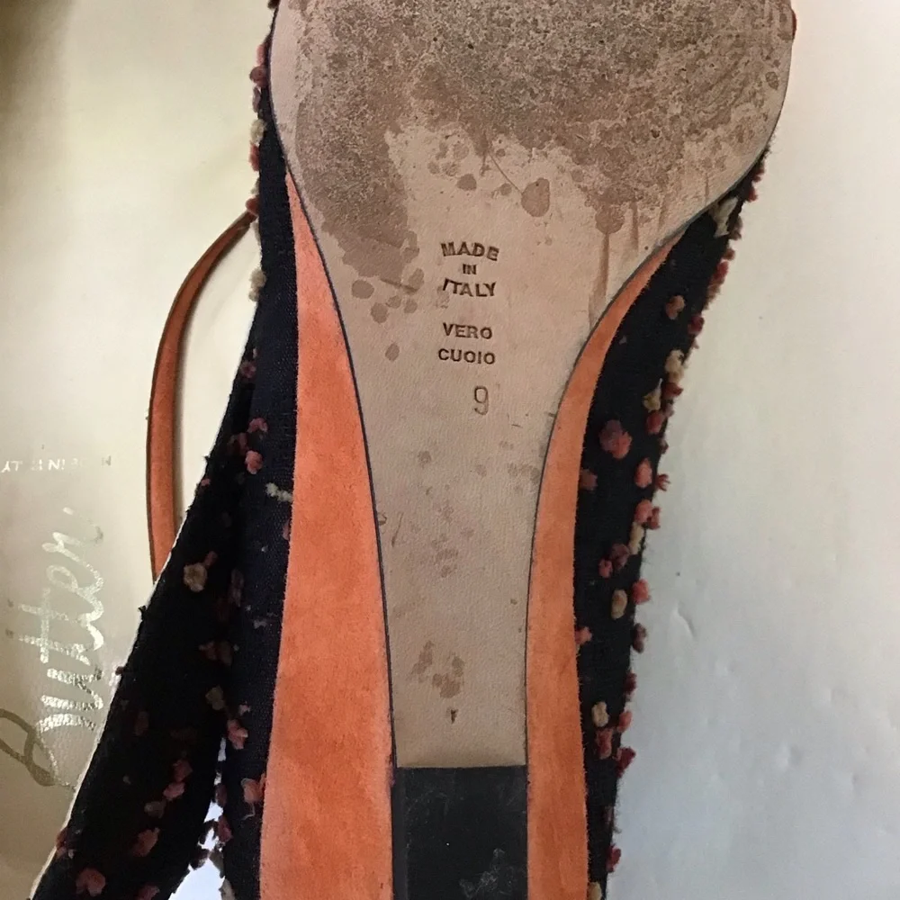 BUTTER Women's Black Orange Tan Speckle Fabric Suede Bow Pointed Wedge Pumps 9
